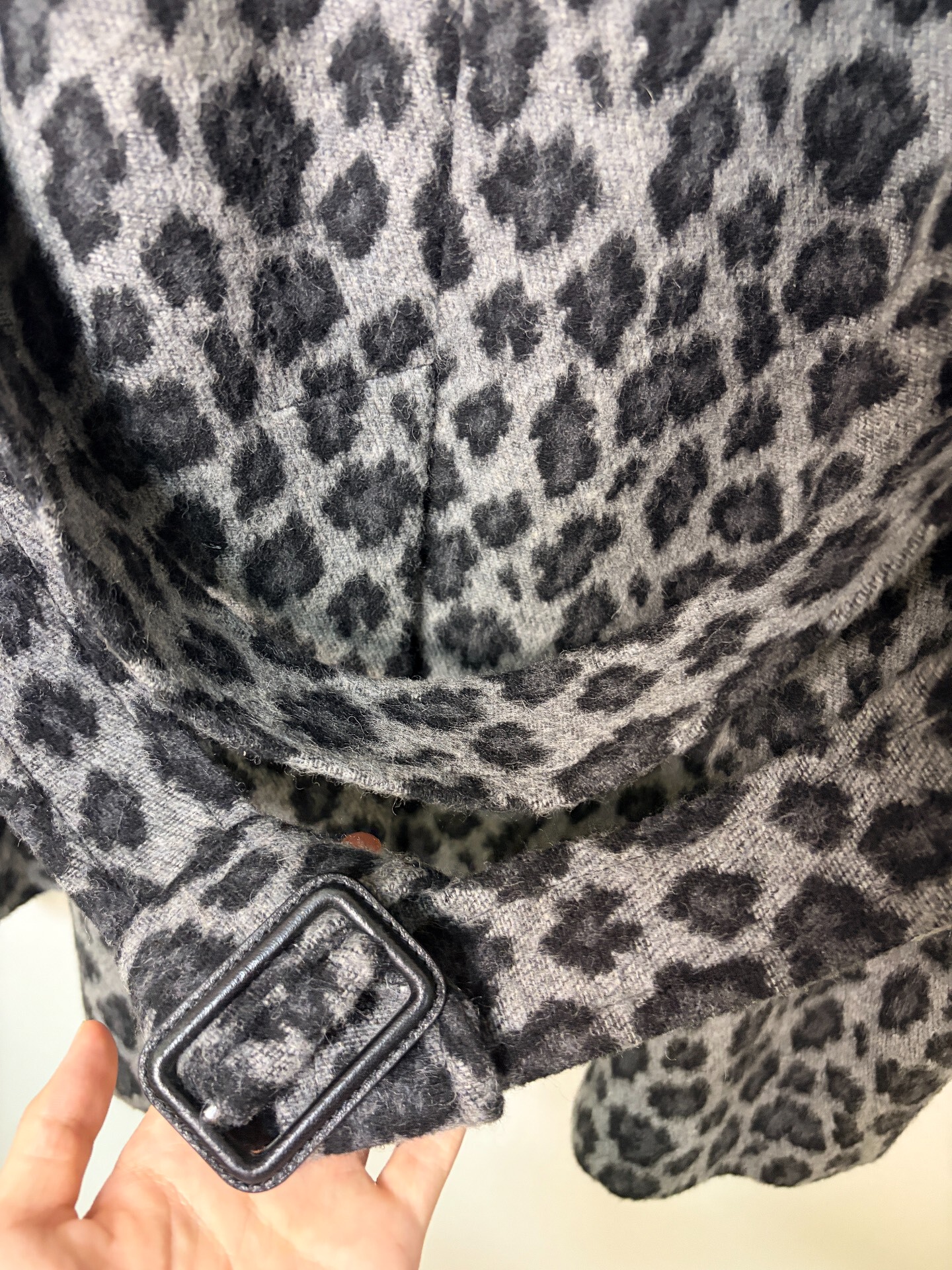 Saint Laurent Leopard Print Wool Coat — label