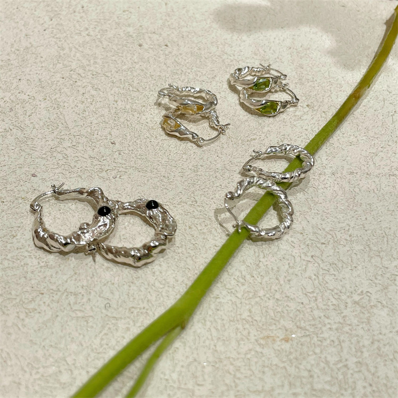 森制shinsei 天然黑玛瑙扭纹偏心圆环耳环s925银原创手工宝石耳钉