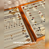 TENDER SOCIETY 小马皮绳长项链气质时髦毛衣链八字纹串珠锁骨链