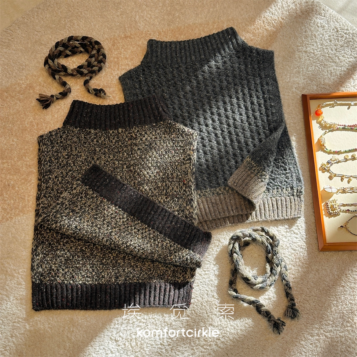 自留推荐定制款 【埃觅索】复古钩花杂色羊毛套头围脖披肩假两件