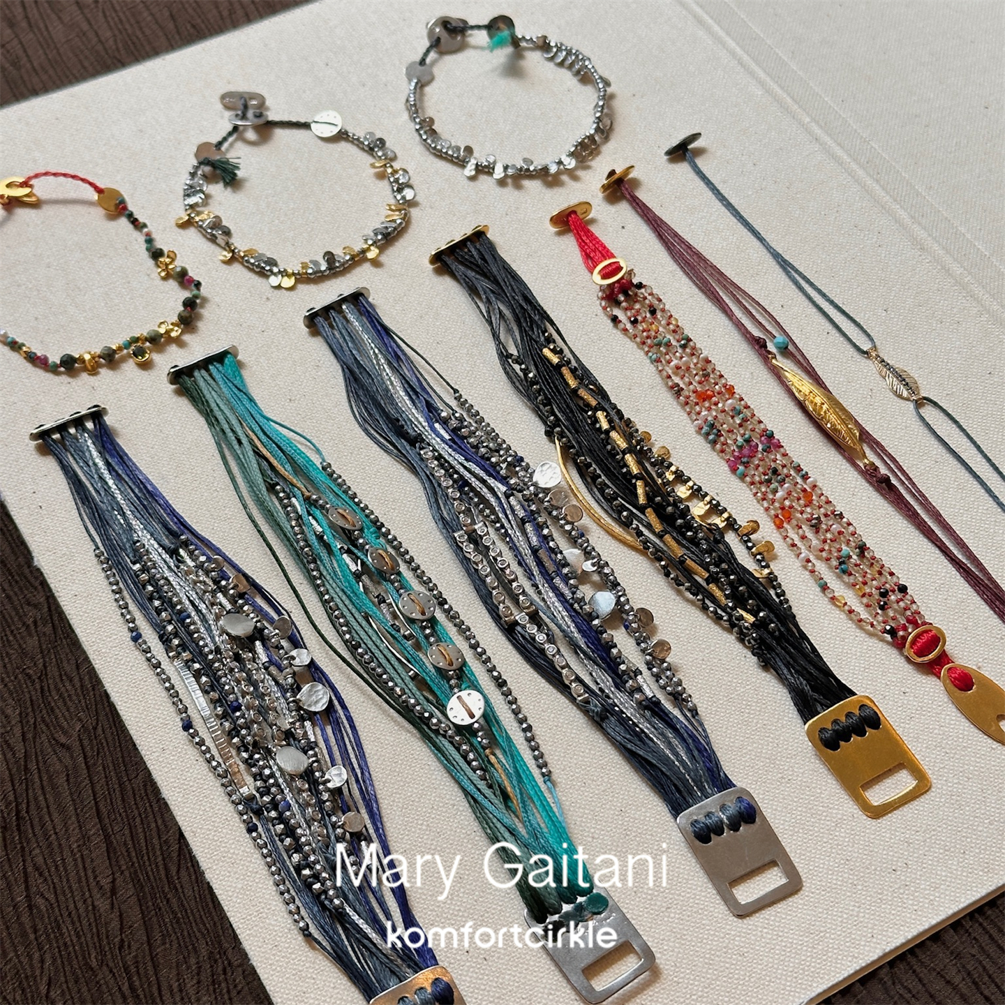 自留推荐 MARY GAITANI 希腊品牌 手工锤痕串珠多层次线圈手链