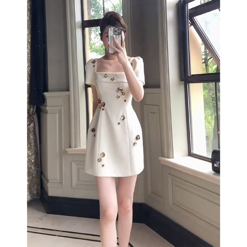 小个子绝美法式连衣裙女