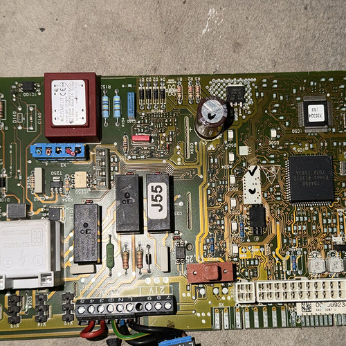 VAILLANT 威能燃气壁挂炉主板 735076V084-C 0020092348