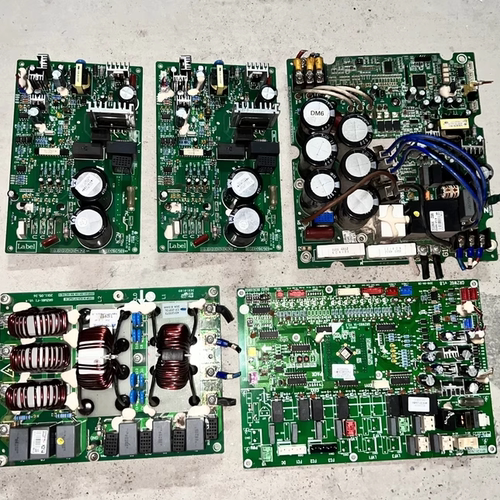 格力第四代多联机空调电脑板30220025 WZCB31主板GRZW6E 30220054