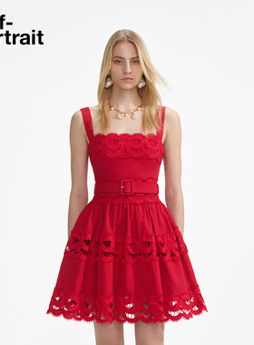 self-portrait 2025早秋新款正红色蝴蝶结镂空棉麻波嬉吊带连衣裙