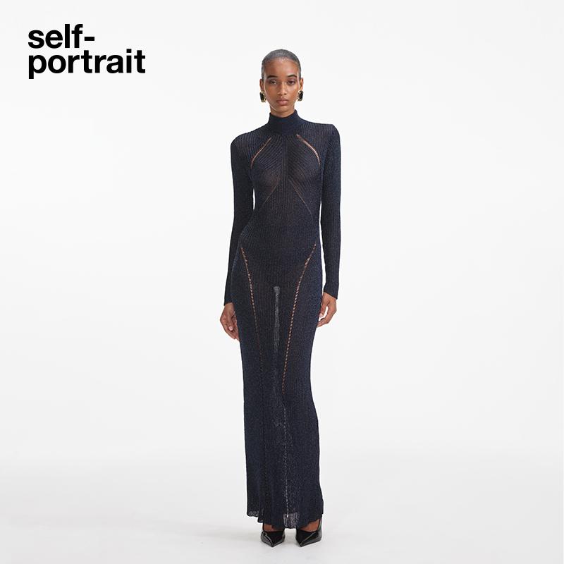 self-portrait藏蓝色打底连衣裙