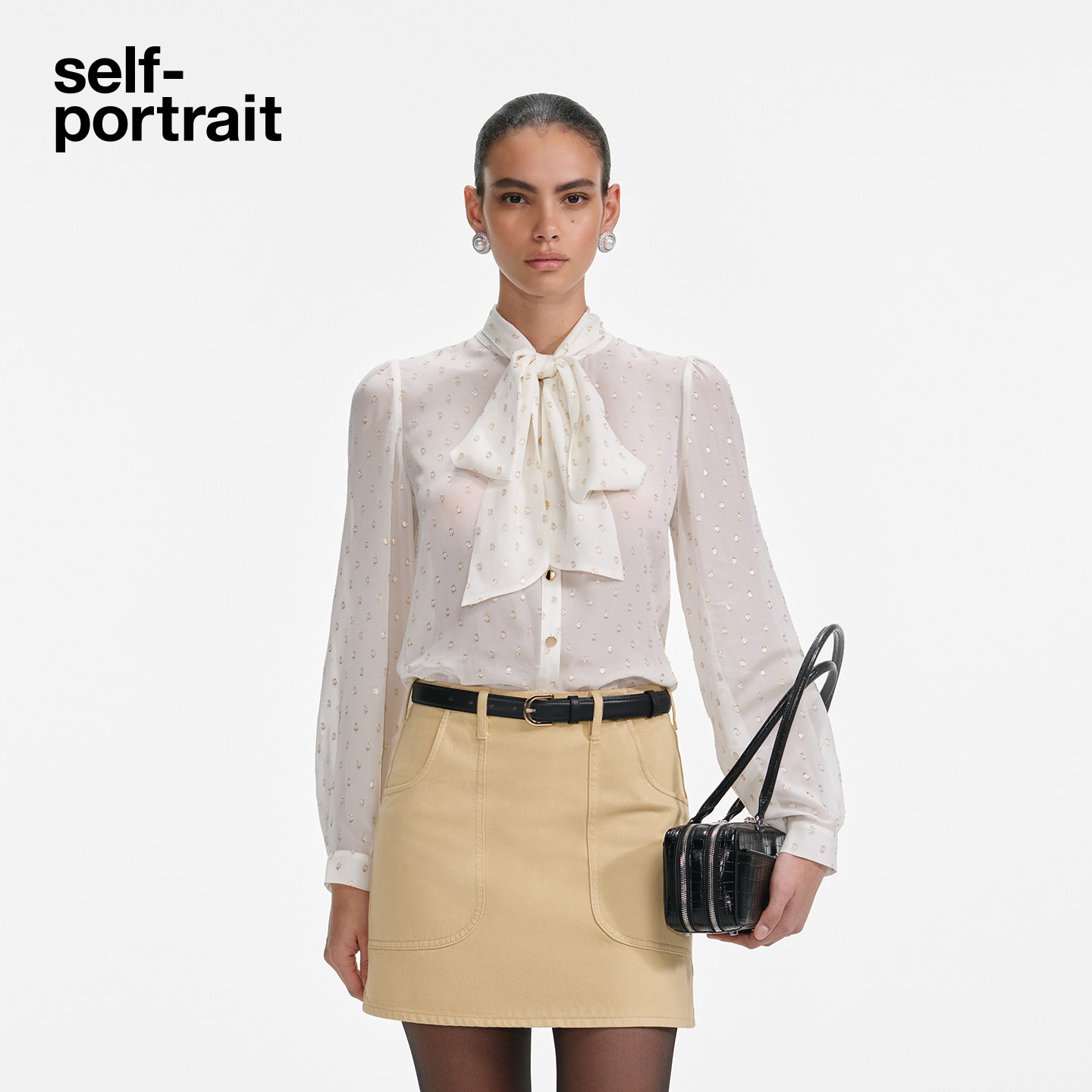 self-portrait 2025秋冬新款白混色设计感蝴蝶结系带长袖衬衫