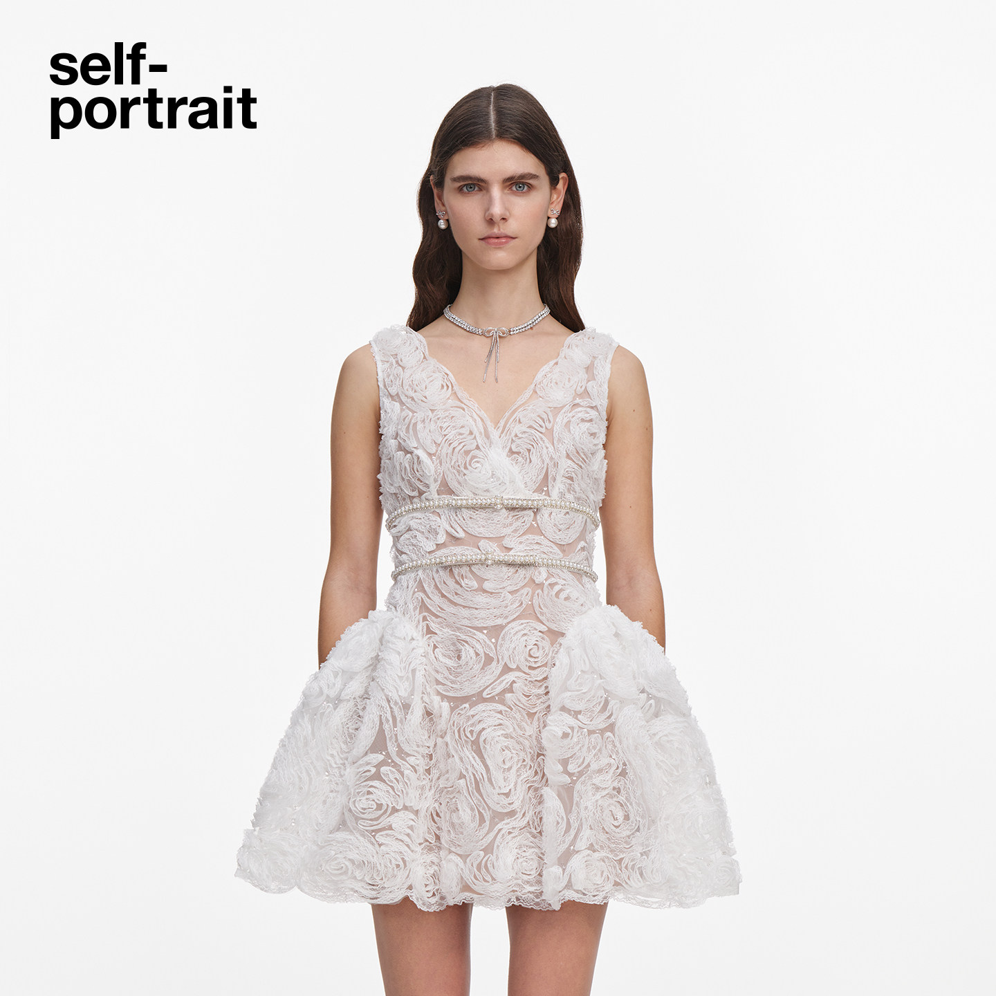 self-portrait 2026早秋新款纯净白玫瑰花蕾丝无袖收腰连衣裙