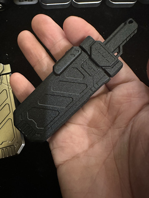 MOT裂空推牌机械弹射式可分离推牌解压玩具指尖陀螺