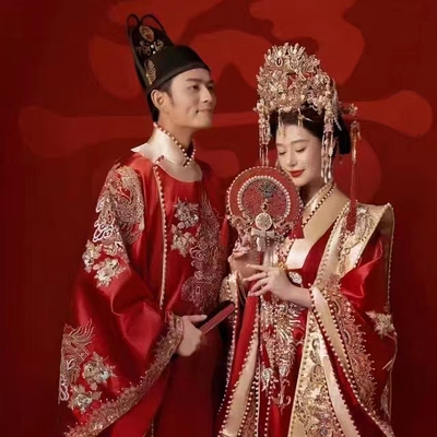 出租明制汉服婚服全套租赁凤冠霞帔中式古装宋制新娘伴娘2004新款