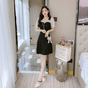 RM14455#气质职业装通勤显瘦小个子温柔风方领收腰初恋系别致连衣裙女夏季