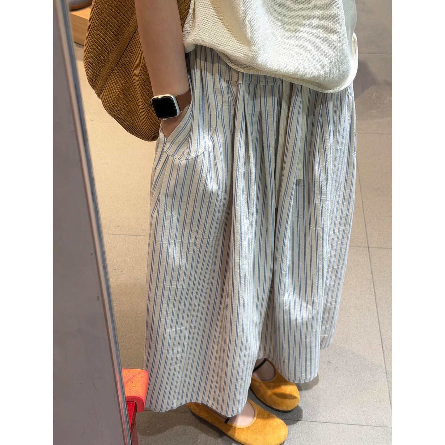 韩系复古竖条纹半身裙女夏薄款高腰显瘦中长款慵懒松弛感a字伞裙