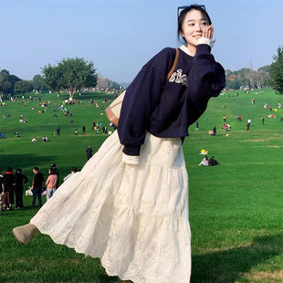 白色蕾丝蓬蓬半身裙女秋冬加绒新款高腰a字大摆伞裙中长款蛋糕裙