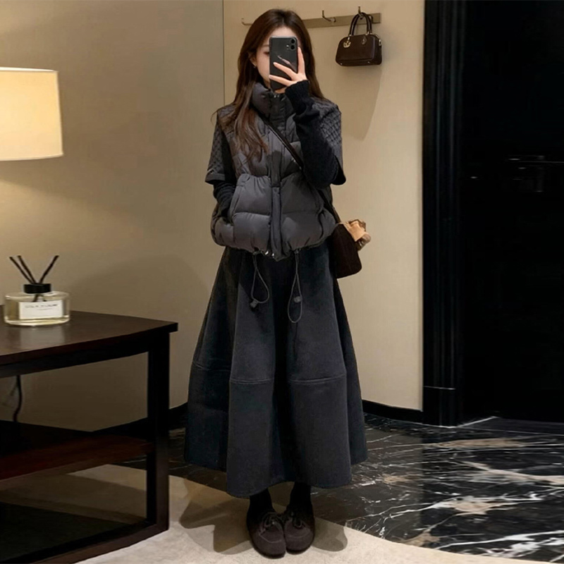 深灰色毛呢半身裙女秋冬2025新款