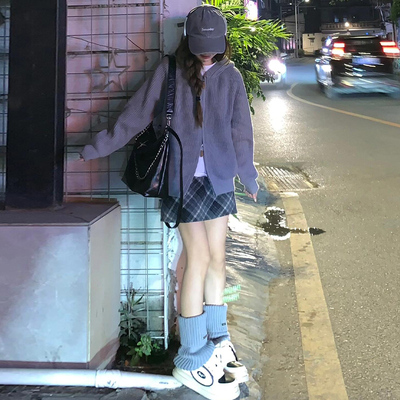 灰色毛呢格子半身裙女秋季