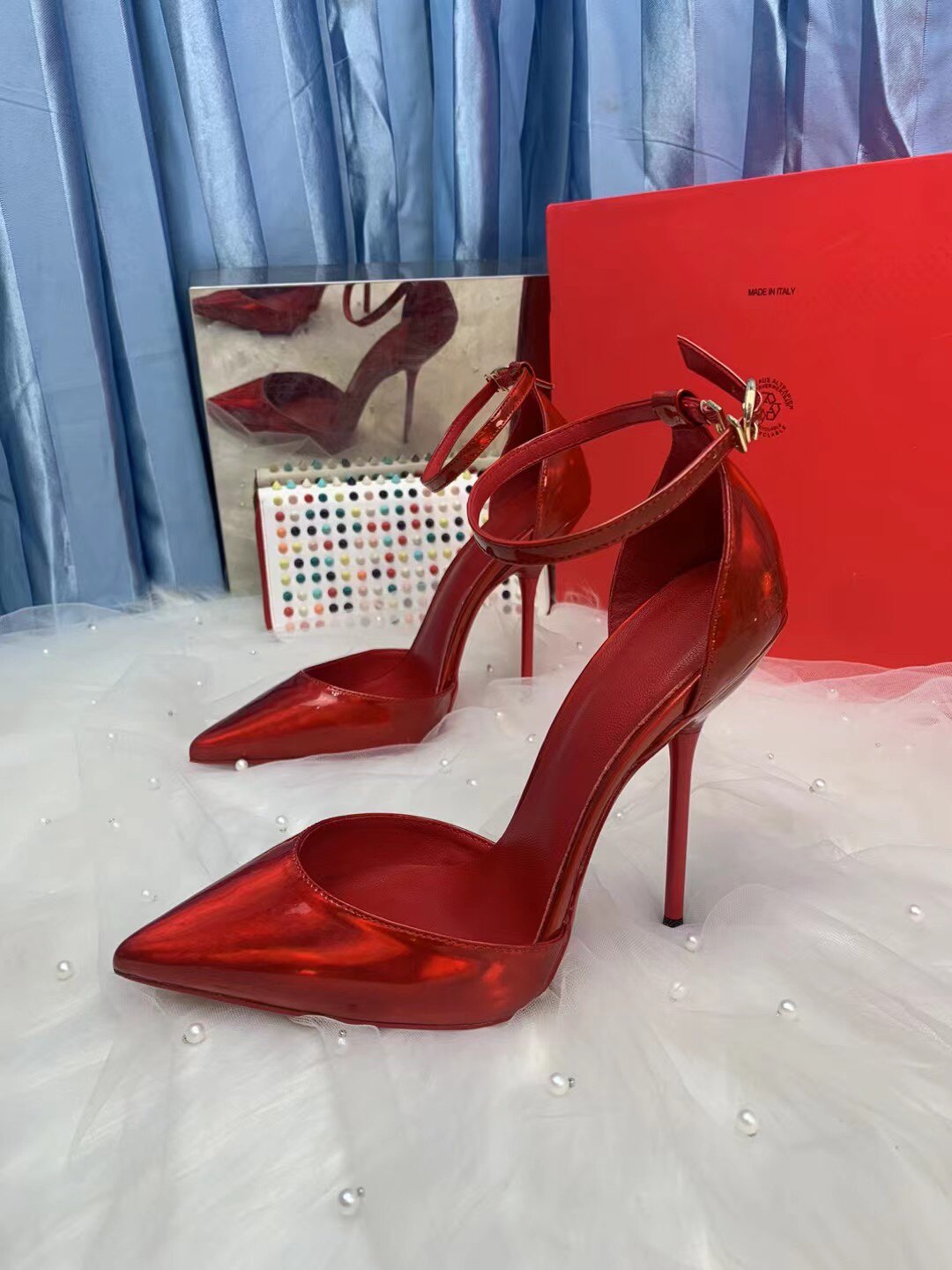 性感风夜店细跟电光镭射红色一字扣带凉鞋红底 10/12cm