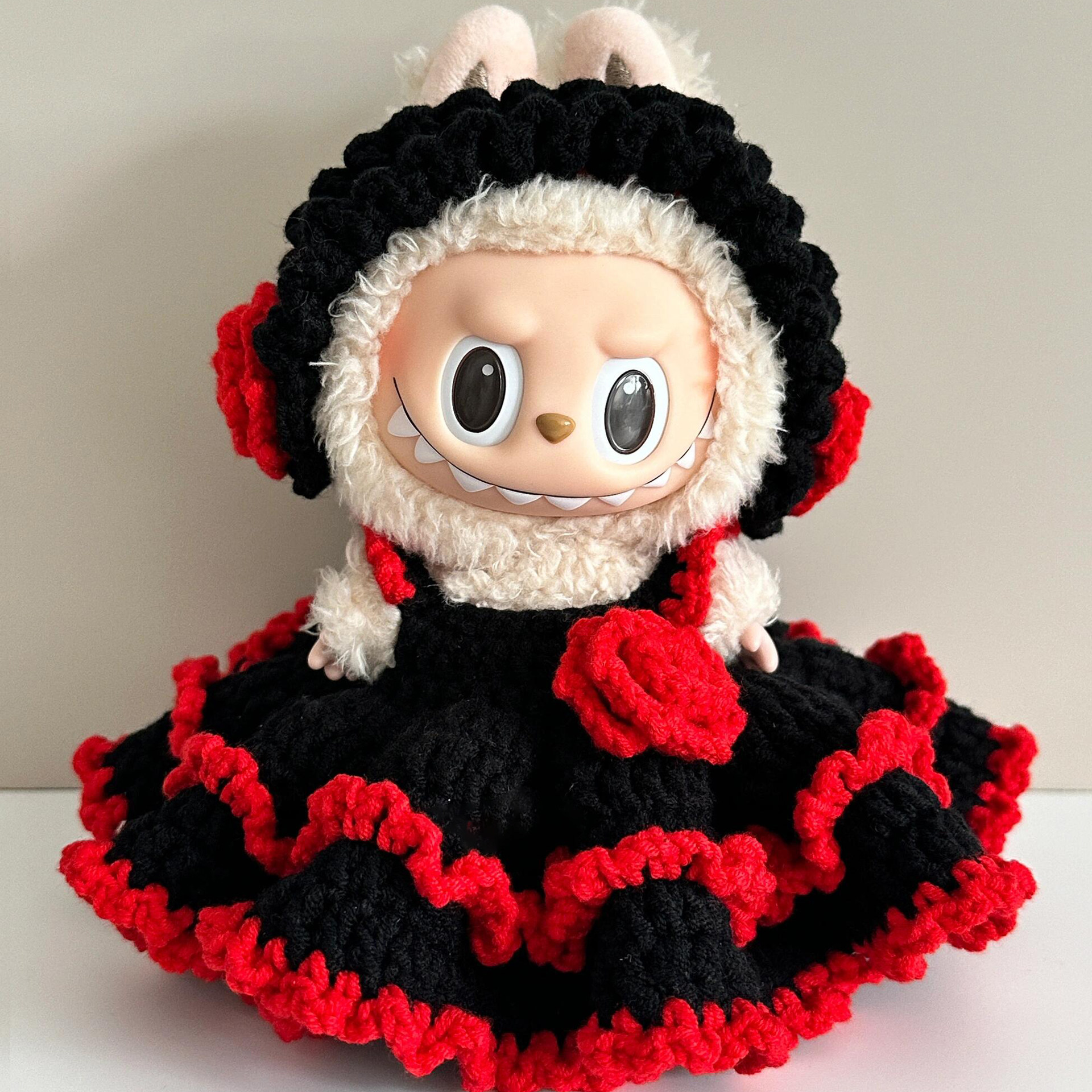 17cm泡泡玛特Labubu拉布布暗黑风娃衣材料包钩织哥特玫瑰裙套装,模玩/动漫/周边/娃圈三坑/桌游,潮玩娃衣,淘宝优惠券,粉丝福利购,淘宝优惠卷