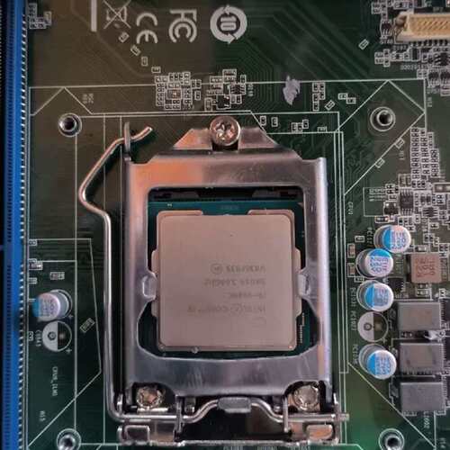 议价I9-9900k，使用时间短，