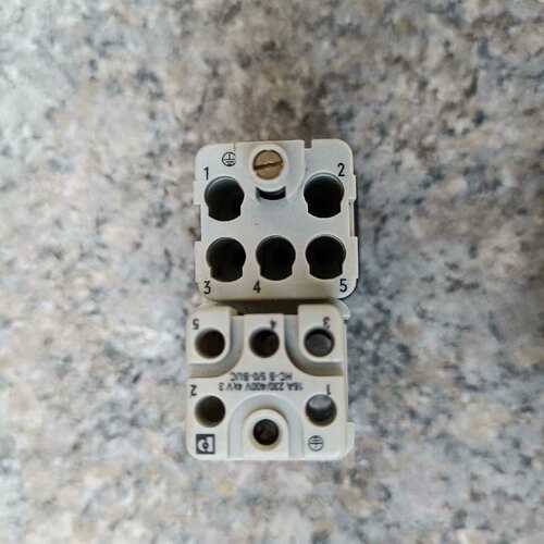 议价16A 230/400V 4KV 3 HC-B50-BUC