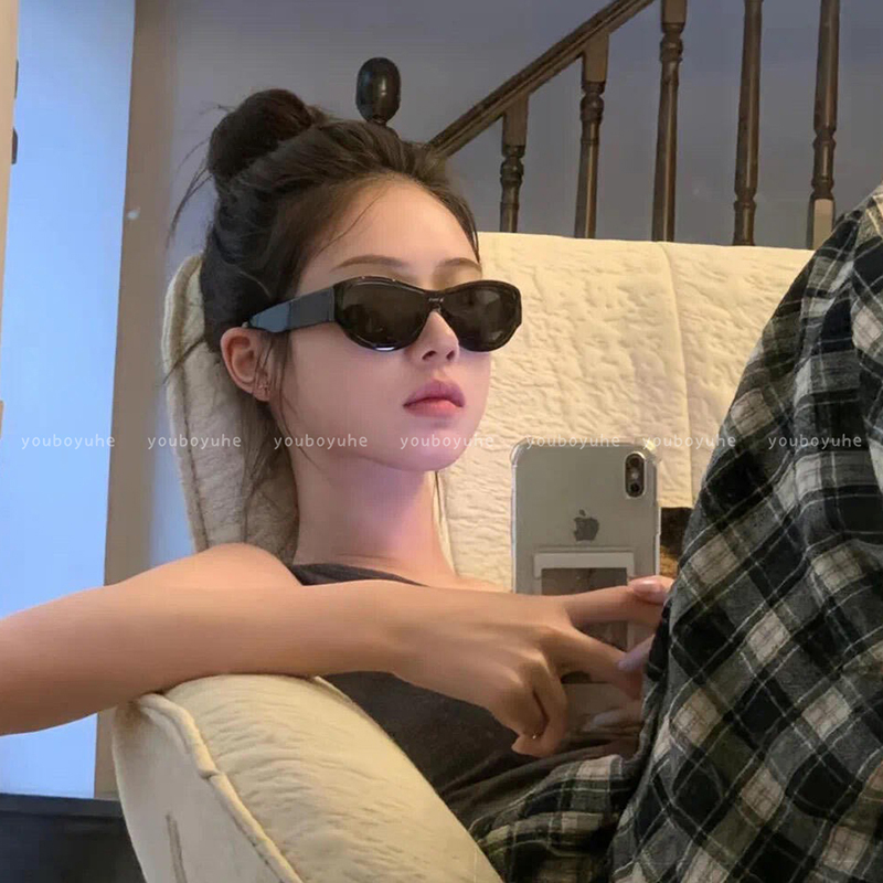 jennie同款复古小方框墨镜女2025新款韩系辣妹眼镜遮阳防晒太阳镜