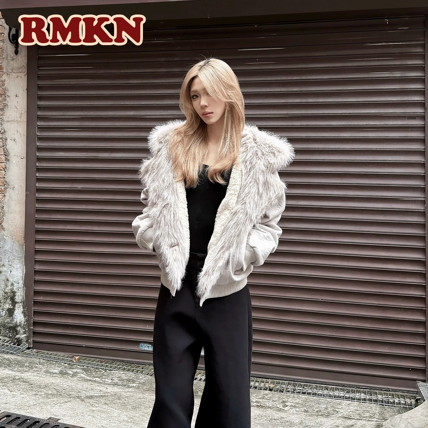 RMKN 700g仿兔毛重磅云朵绒座山雕棉服秋冬加绒男女刺绣连帽外套图片