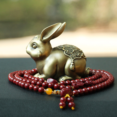 纯铜兔子汽车摆件生肖兔吉祥物车内男车载可爱装饰品女新款高档