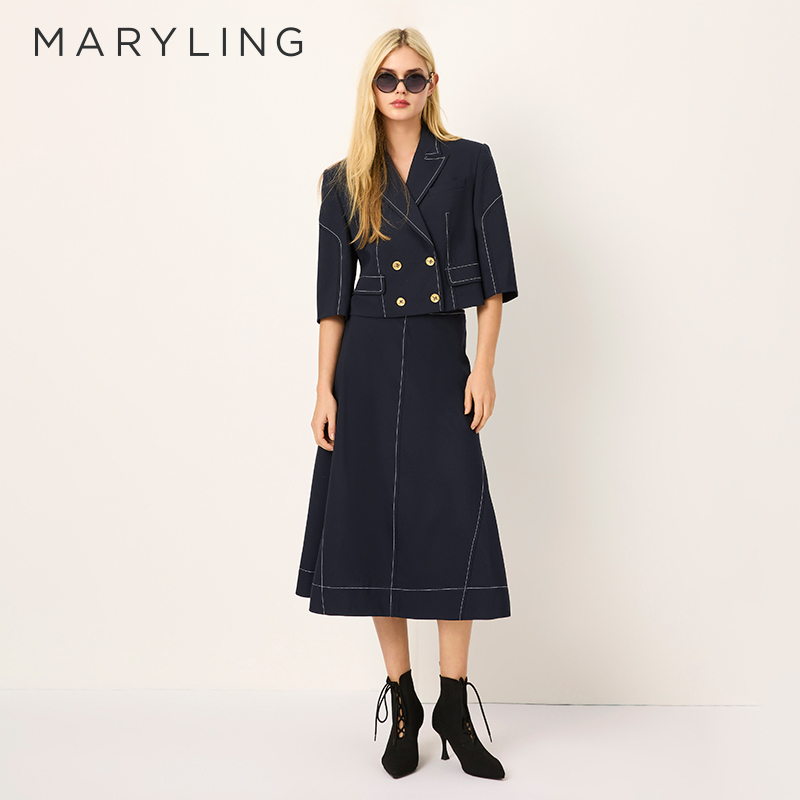 MARYLING收腰大A型裙摆半裙