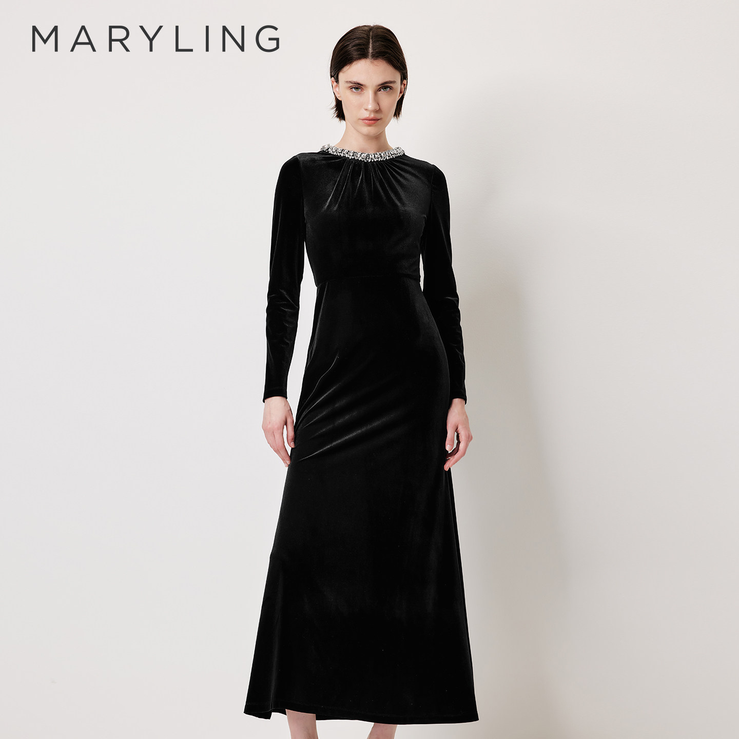 【辰辰同款】MARYLING玛俪琳2026春夏新品圆领黑色钉钻丝