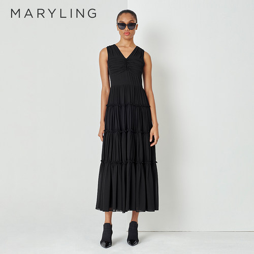MARYLING黑色V领连衣裙