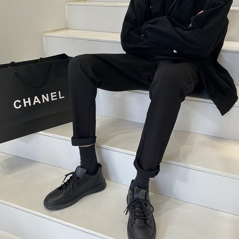 搭配马丁靴的裤子男春秋季轻熟风高级感修身小脚裤vibe高街风衣裤