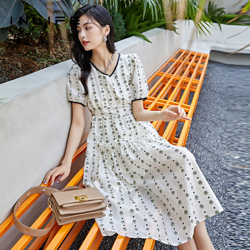 【演员宋祖儿】伊纳芙法式气质提花圆领收腰显瘦A字裙Y22X2L6072