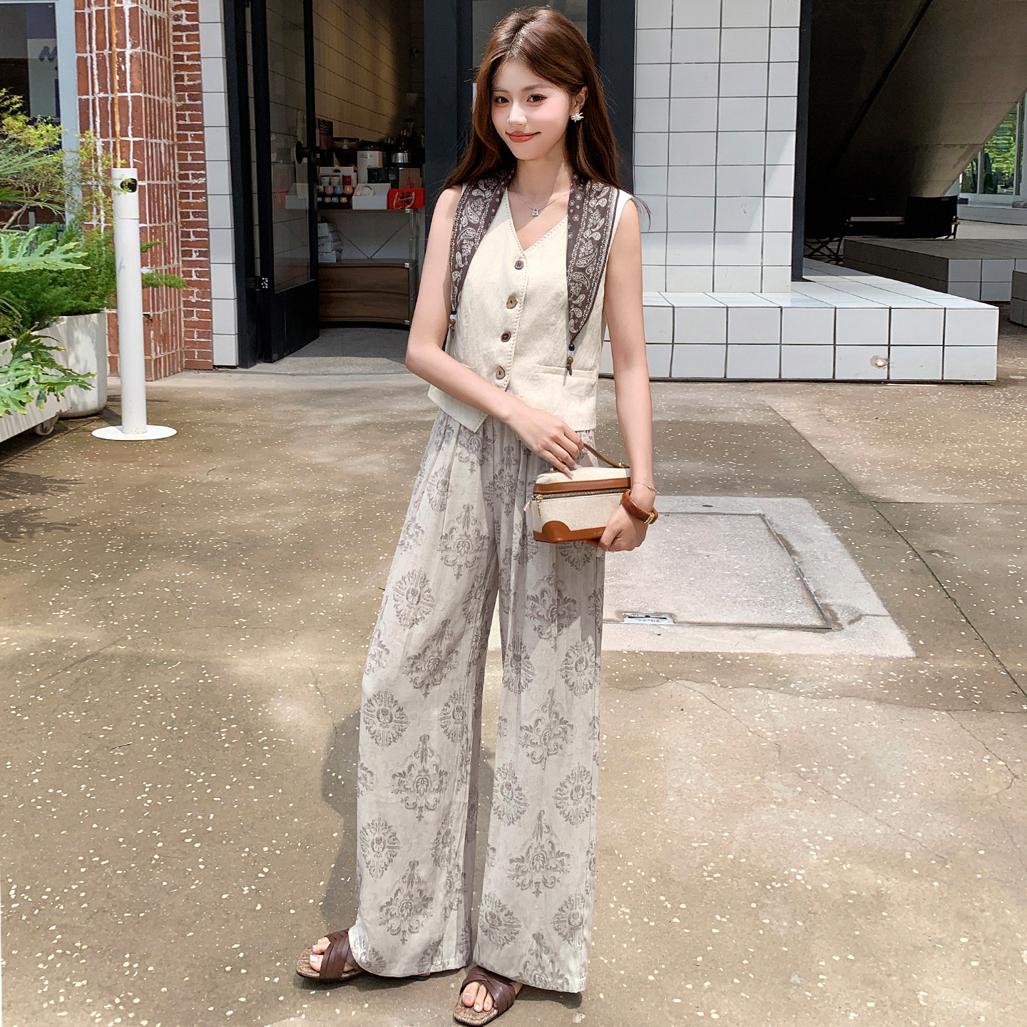 特尔美度假风印花马甲阔腿裤休闲两件套女夏季新款高级感松弛感时