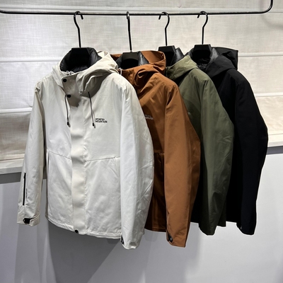 户外三合一羽绒服男士三防冲锋衣