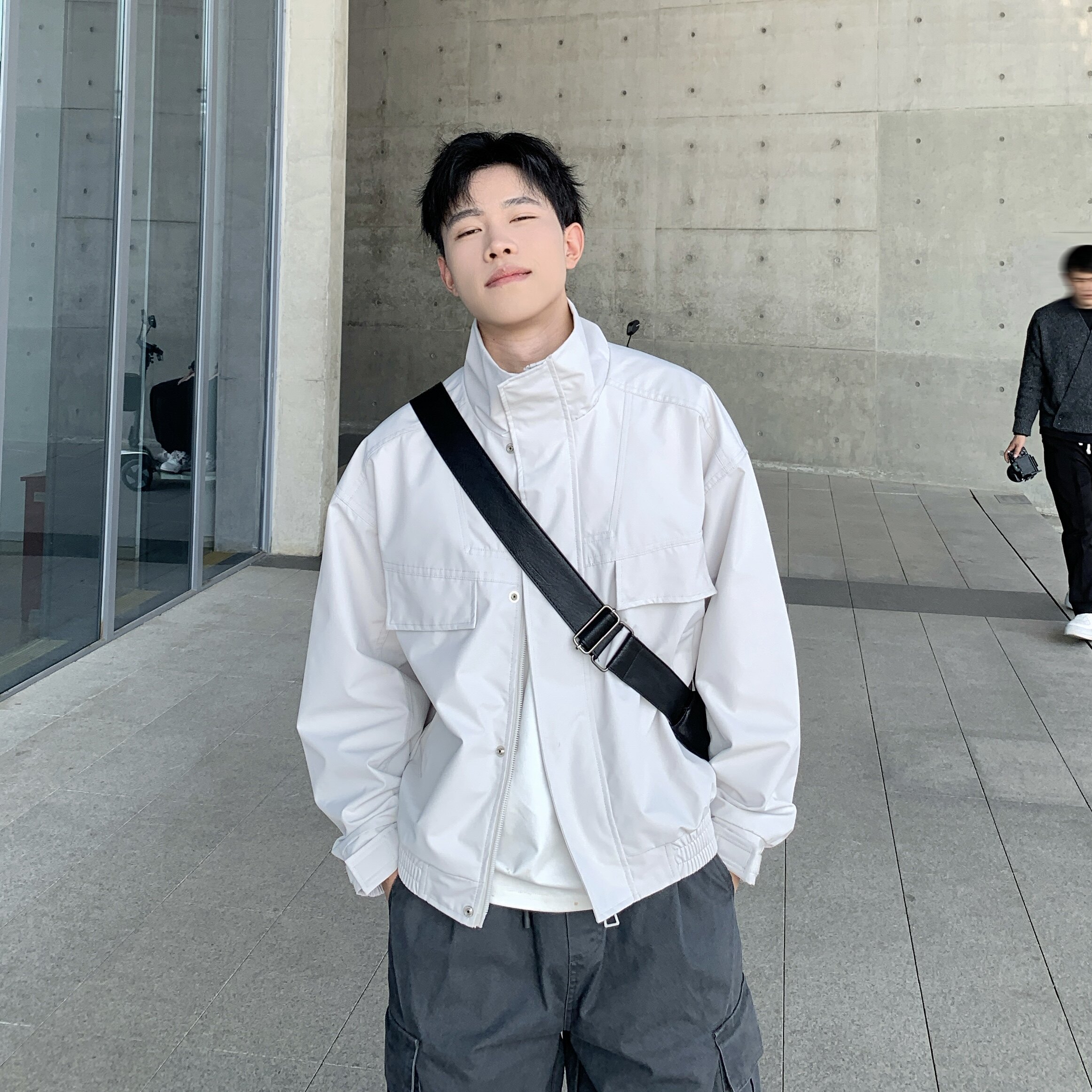 纯色立领解构拼接拉链夹克男秋季图片