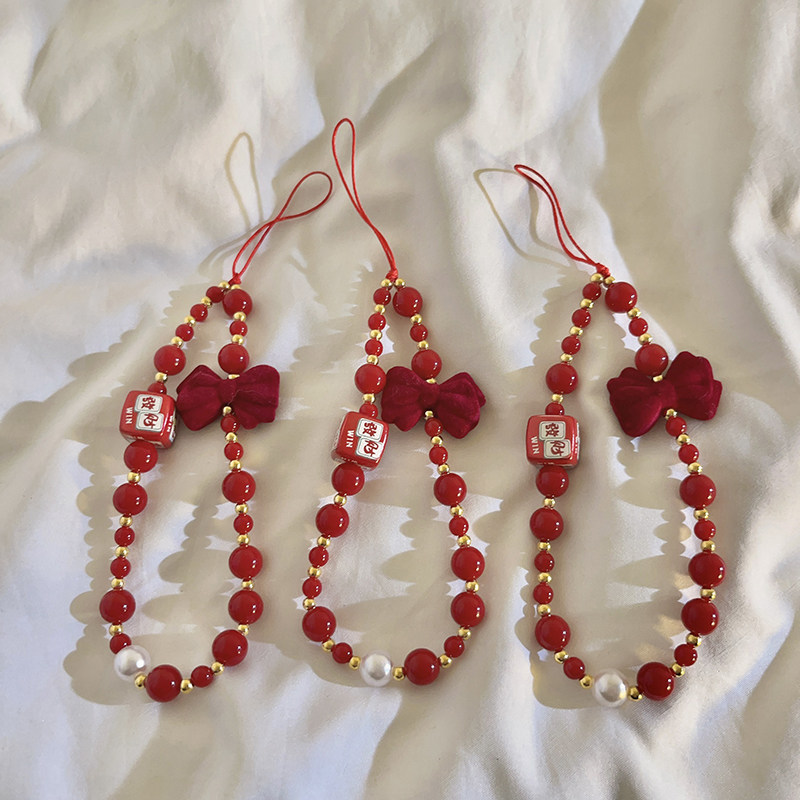 新年国潮红色蝴蝶结手工串珠手链适用手机壳百搭ins可爱女款手机挂链短款CCD相机拍立得装饰挂件便携挂绳H75,3C数码配件,手机挂件/手机链,淘宝优惠券,粉丝福利购,淘宝优惠卷