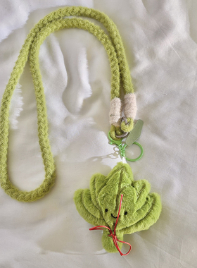 创意网红可爱绿色柚子叶公仔玩偶手机挂件尼龙线材斜跨长绳适用于手机壳百搭学生女款户外ccd便携背带挂脖绳