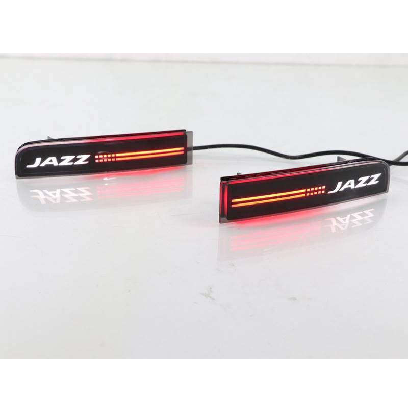 适用于本田飞度2020-2021款后杠灯改装LED后雾灯潮越版刹车转向灯