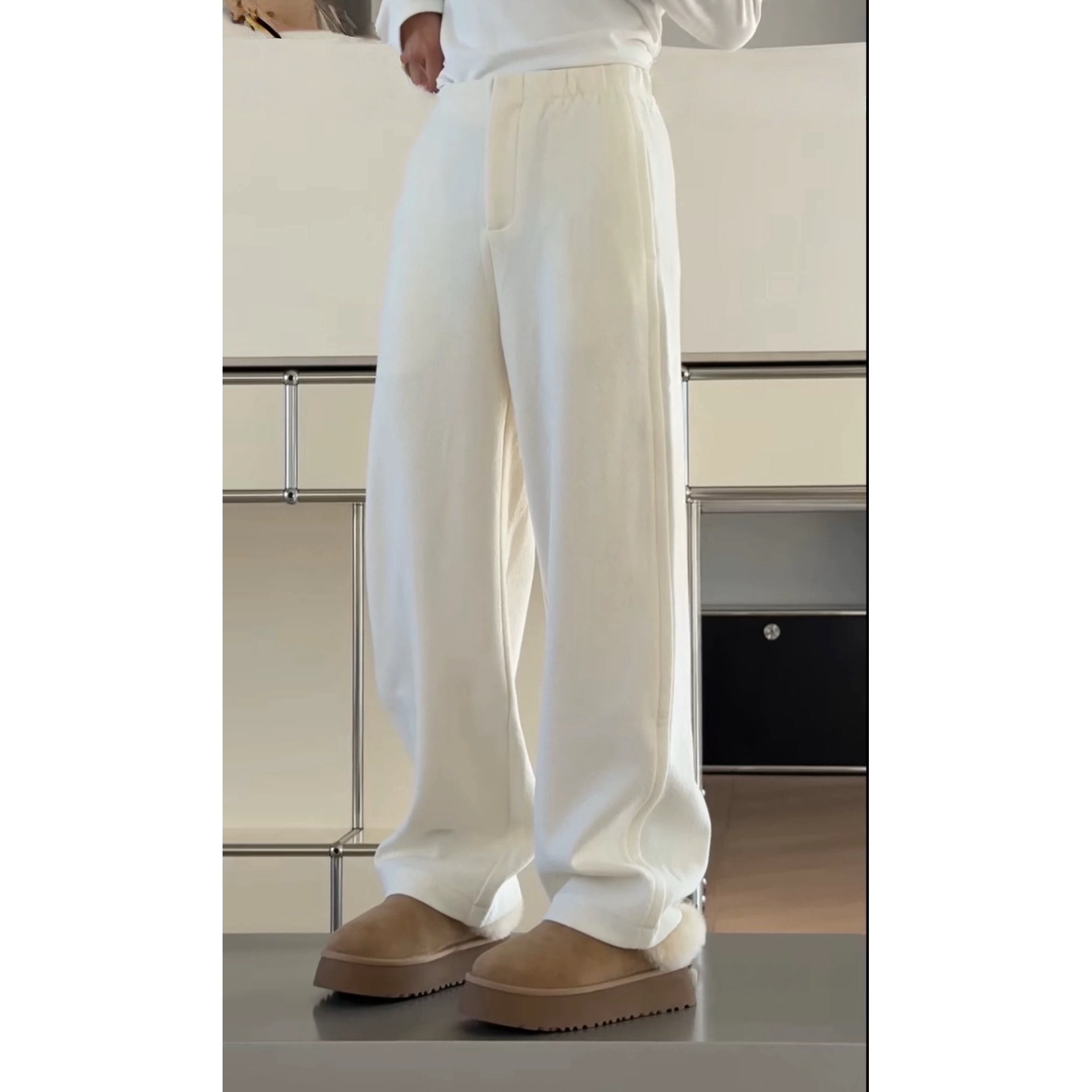 现货新款诗歌兰7301时尚运动美式休闲裤松紧腰加绒卫裤女2025冬季