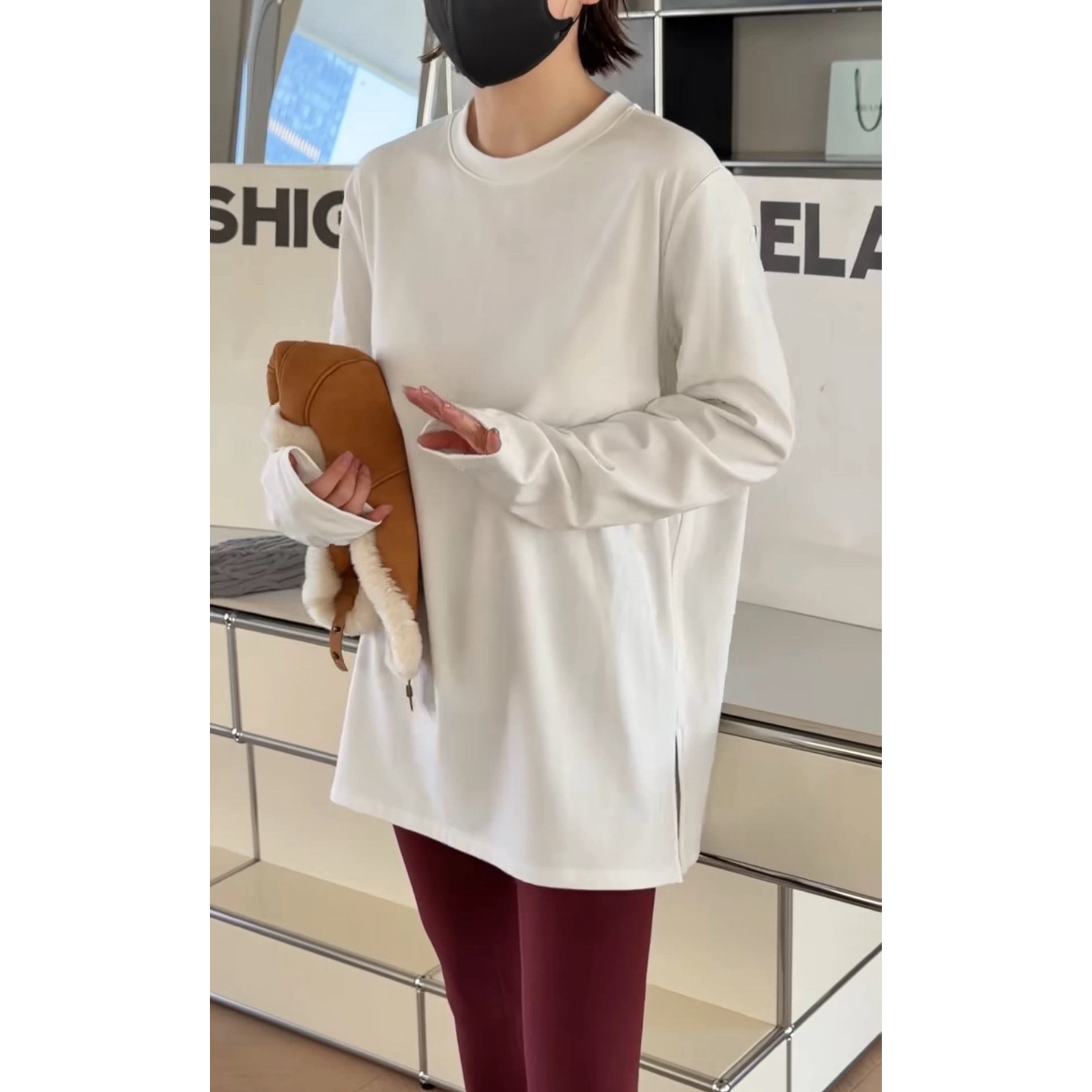 现货25年新款诗歌兰58585舒适舒适简约圆领打底衫磨毛开衩T恤女装