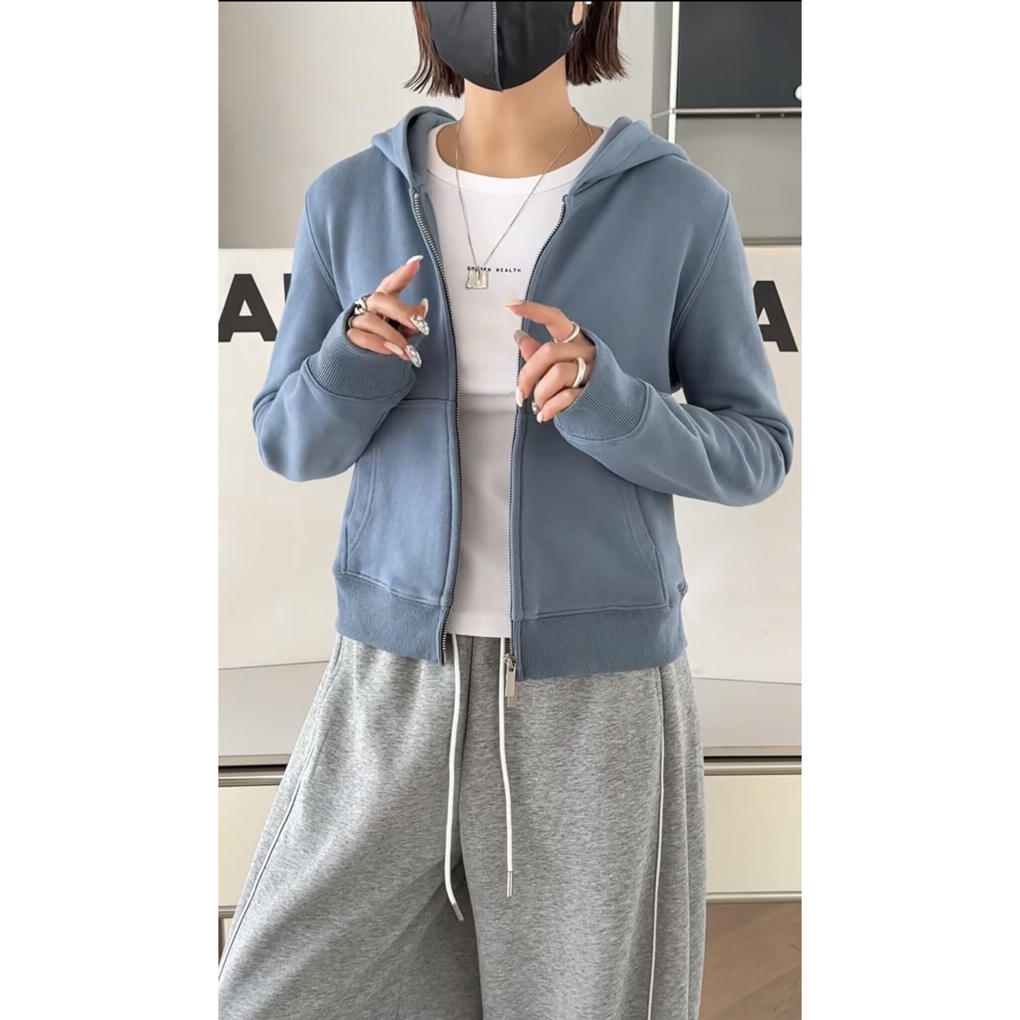 诗歌兰04261女装2026春款时尚气质百搭宽松休闲连帽拉链卫衣女