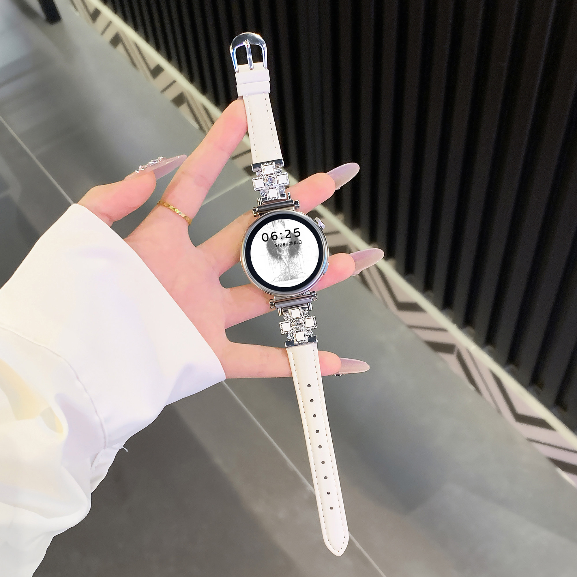 适用华为gt6手表钻影十字表带