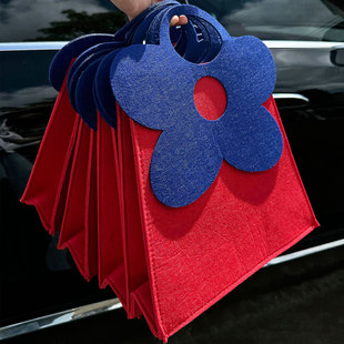 伴手礼女伴娘结婚喜糖盒子高级感毛毡手提袋备婚订婚送伴郎宾客