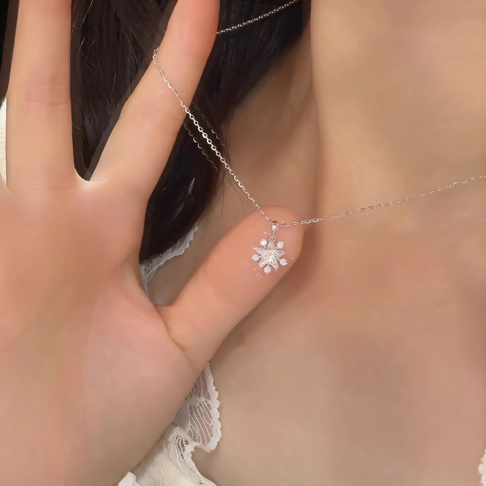 新款雪花项链女款高级感轻奢小众设计感锁骨链生日礼物送女友闺蜜
