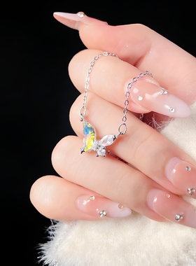 新款幻彩蝴蝶项链女小众设计感轻奢锁骨链ins时尚百搭饰品送女友