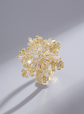 雪花戒指可旋转轻奢水晶高级感夸张小众时尚气质个性开口食指戒女