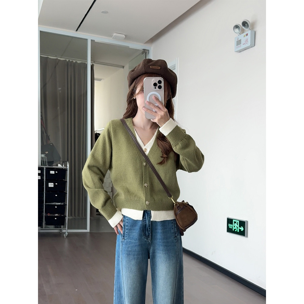 王家有鱼【小个子定制】韩系绿色拼奶杏色假两件V领针织衫上衣女W,女装/女士精品,毛针织衫,淘宝优惠券,粉丝福利购,淘宝优惠卷