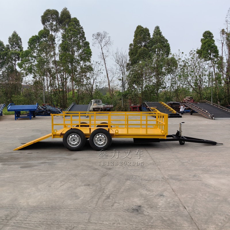 叉车牵引式平板拖车厂区四轮周转运输车货物大吨位重型平板工具车