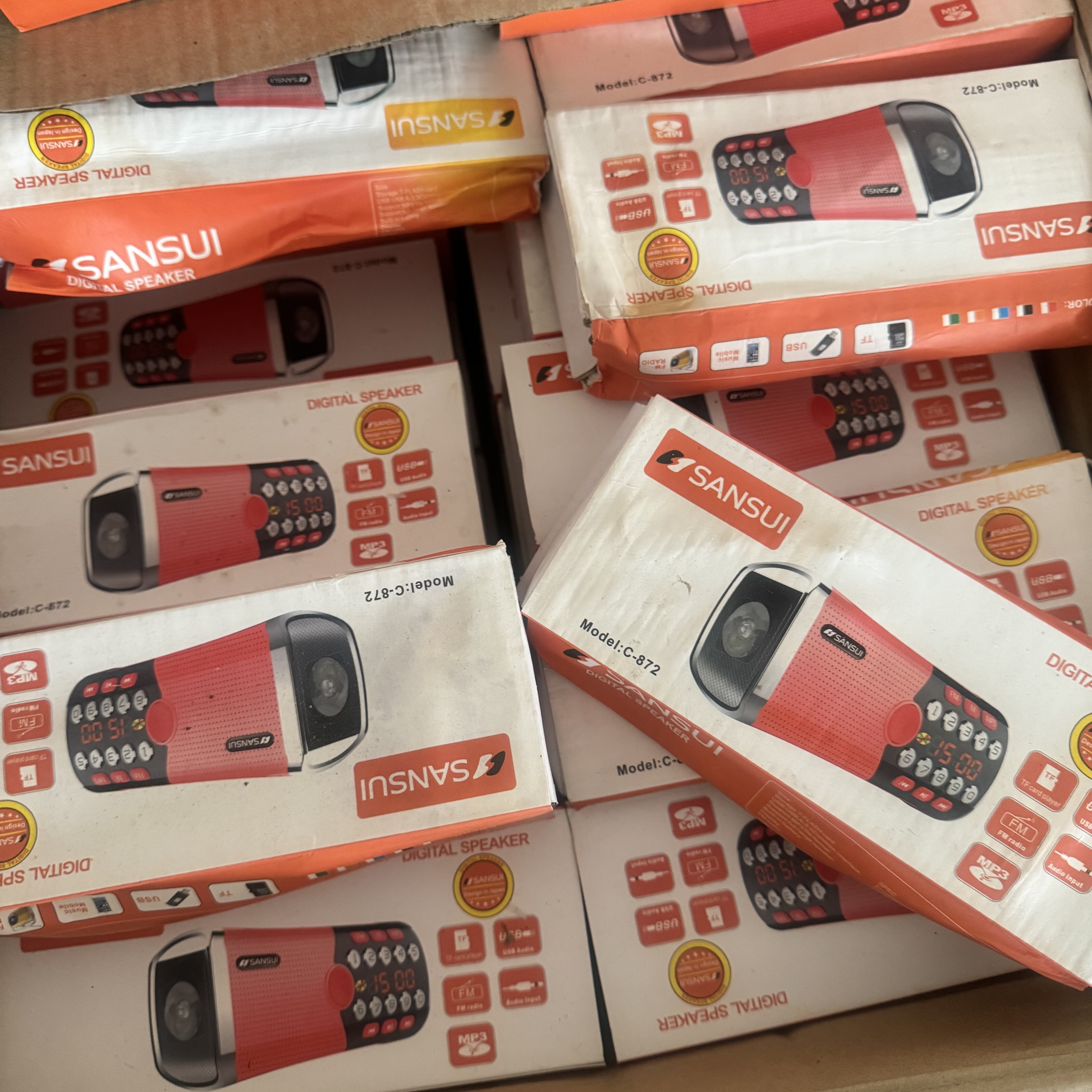 品牌便携式MP3插卡收音机音箱带手电筒 包装有些泡水不包好坏DIY