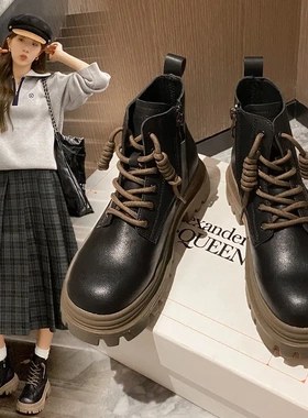 平底短靴女2023秋冬全款英伦风时尚复古靴子ins厚底圆头马丁靴