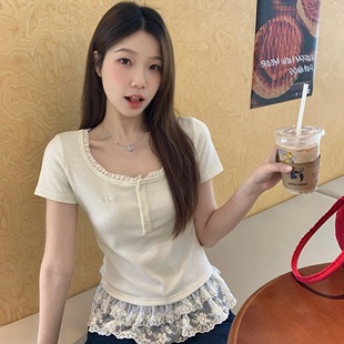 夏季 蕾丝花边t恤微胖mm设计感气质显瘦上衣 U领纽扣T恤女大码 女装
